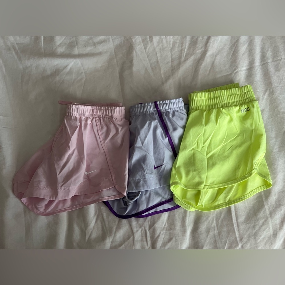 Running shorts
